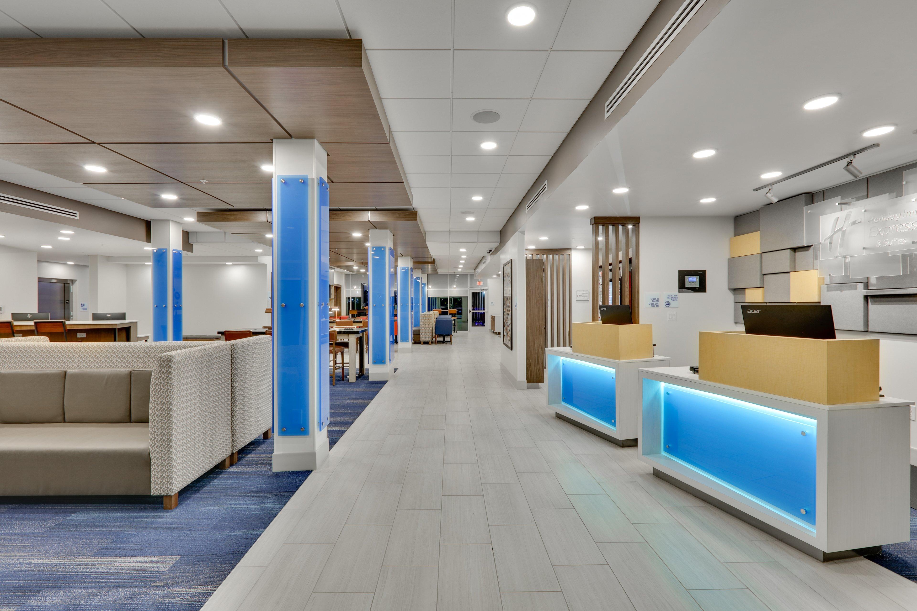 Holiday Inn Express & Suites Plano East - Richardson By Ihg Exterior photo