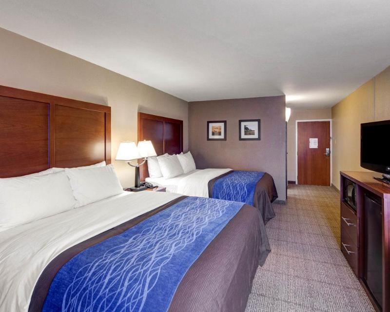 Holiday Inn Express & Suites Plano East - Richardson By Ihg Exterior photo