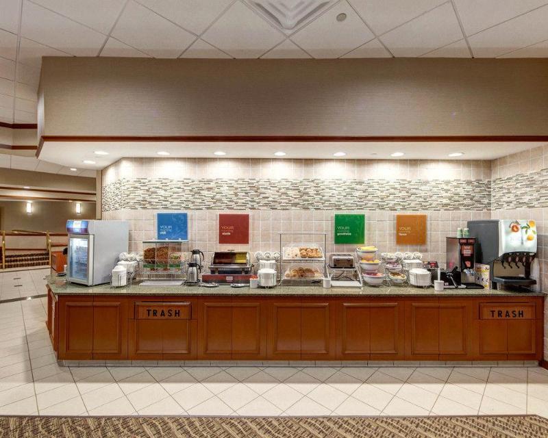 Holiday Inn Express & Suites Plano East - Richardson By Ihg Exterior photo